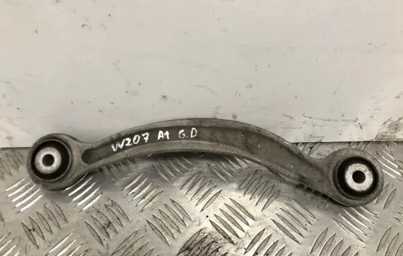 Mercedes-Benz E C207 W207 Rear upper control arm/wishbone