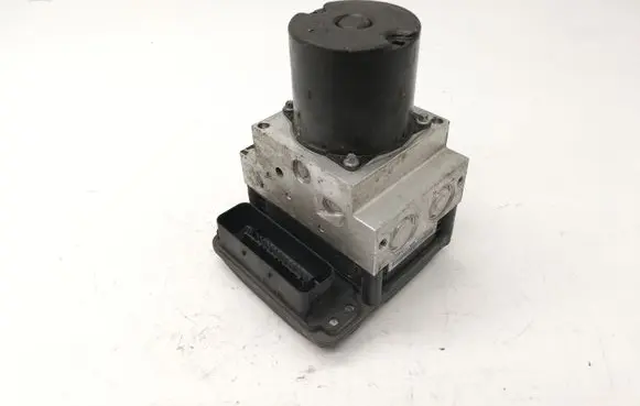 BMW 5 E60 E61 ABS Pump
