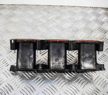 Audi A5 Sportback 8TA Intake manifold 06E133109S