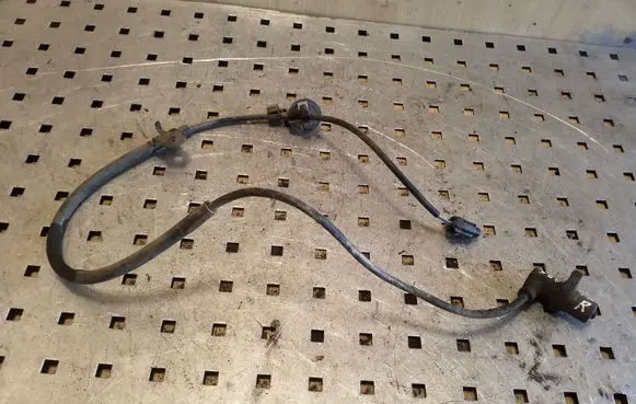Toyota Yaris ABS brake wheel speed sensor