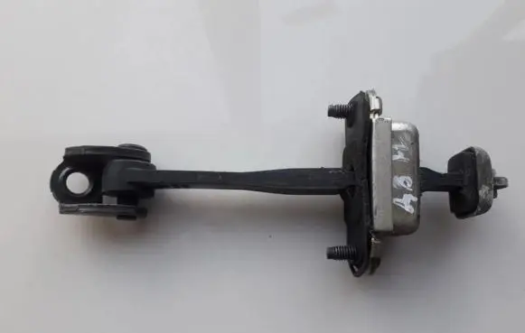 Ford Mondeo MK II Front door check strap stopper f23500 ix4af23500