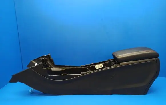 Mercedes-Benz CLA C117 X117 W117 Center console A1766801200 1246008A