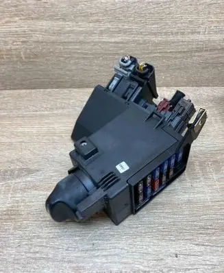Mercedes-Benz E W210 Light switch 2105451404 732916 WithPlug