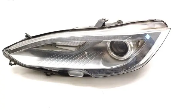 Tesla Model S Headlight/headlamp 6005910-00-C
