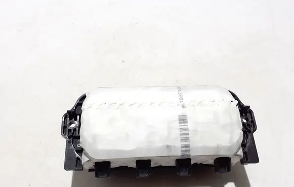 Citroen C4 III e-C4 Passenger airbag 9831018680