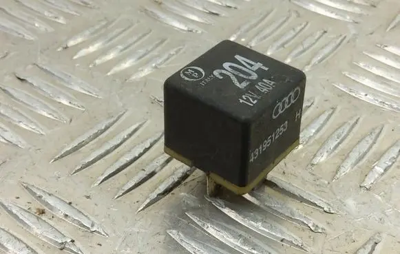 Seat Alhambra (Mk1) Other relay 431951253 431951253H