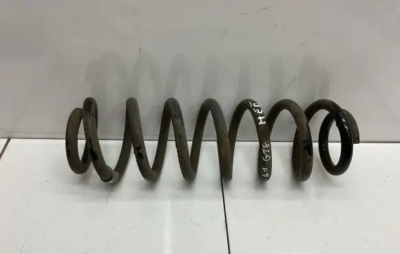 Volkswagen Golf VII Rear coil spring 5Q0511115