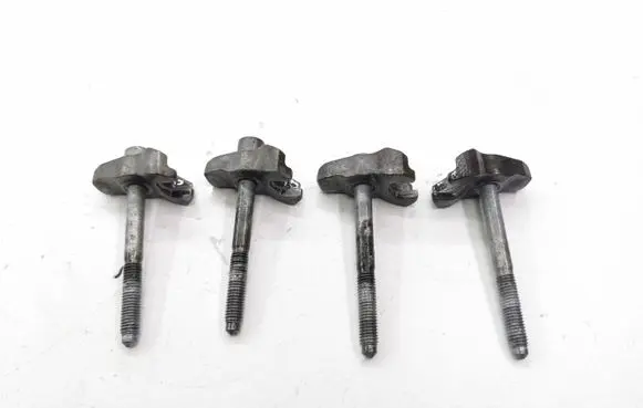Peugeot 4007 Fuel Injector clamp holder