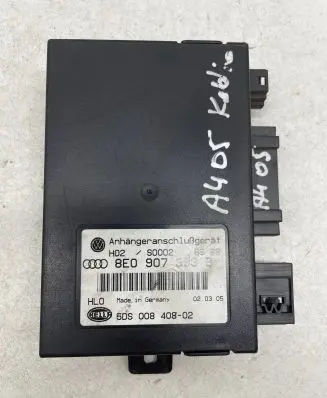 Audi A4 S4 B6 8E 8H Tow bar trailer control unit/module 8E0907383B 5DS00840802 S0002