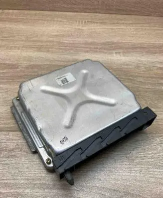 Volvo V70 Engine control unit/module ECU 08692554A MB0797009291