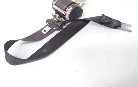 Renault Laguna II Front seatbelt 074857