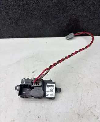 Ford Kuga II Heater blower motor/fan resistor AV6N19E624AA
