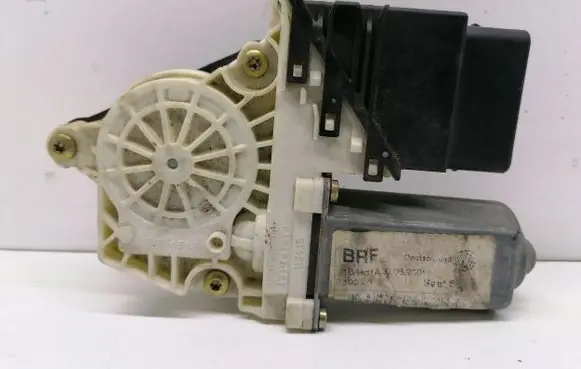 Seat Leon (1M) Rear door window regulator motor 119435 1C0959811A