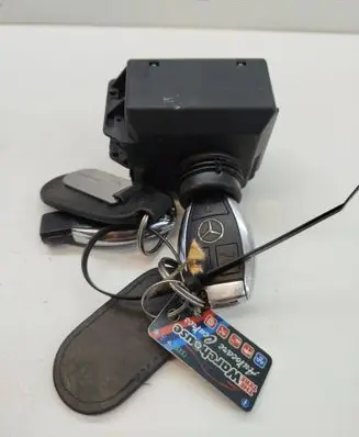 Mercedes-Benz E W212 Ignition lock A2129056601