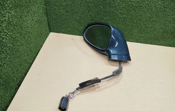 Mazda MX-5 NB Miata Front door electric wing mirror E4012093