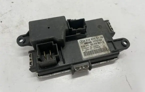 Mercedes-Benz E W212 Heater blower fan relay A2128702110