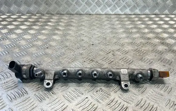 Fuel main line pipe