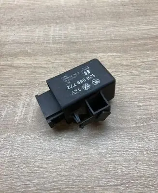 Skoda Octavia Mk2 (1Z) Other relay 1Z0959772