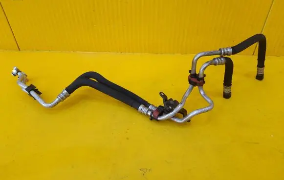 BMW 7 F01 F02 F03 F04 Turbo turbocharger oiling pipe/hose 7589510 7589509