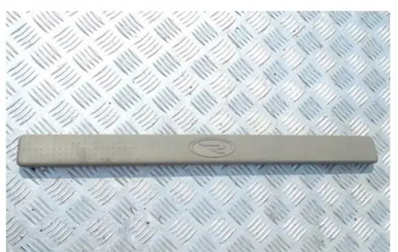 SsangYong Rexton I Front sill trim cover