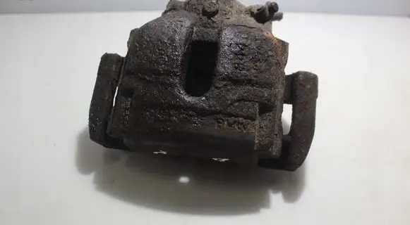 BMW X3 E83 Front brake caliper