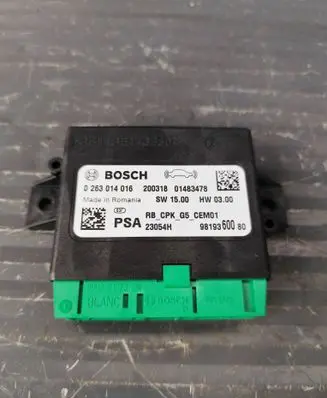 Citroen C5 Aircross Parking PDC control unit/module 9819360080