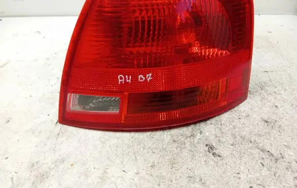 Audi A4 S4 B7 8E 8H Rear/tail lights 8E9945096C 484002 748002