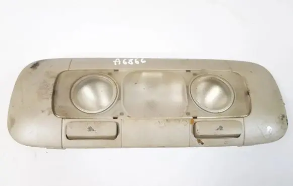 Volkswagen Golf V Front seat light 1k0.947291