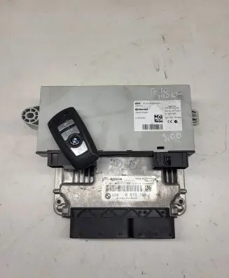 BMW 5 F10 F11 Engine ECU kit and lock set 8573789 030122800 0281019717