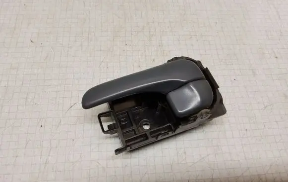 Nissan Almera N16 Front door interior handle