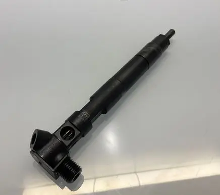 Mercedes-Benz E W212 Fuel injector A6510702387 28272472 20803935863