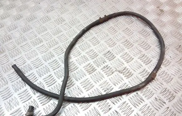 Volvo XC90 Engine coolant pipe/hose 8684366