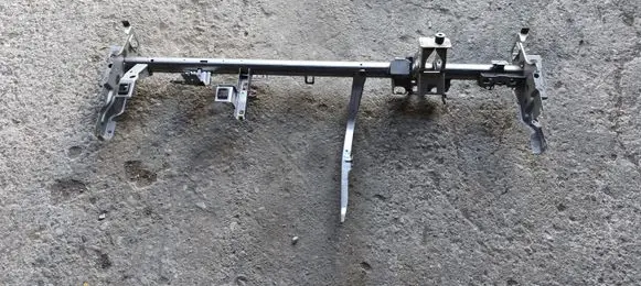Dacia Sandero III Dashboard cross member/frame bar 678825155R