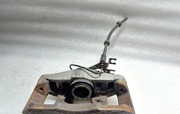Audi A6 S6 C6 4F Front brake caliper