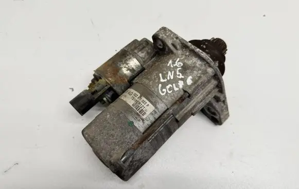 Volkswagen Golf VI Starter motor 02Z911023P TS18ER121