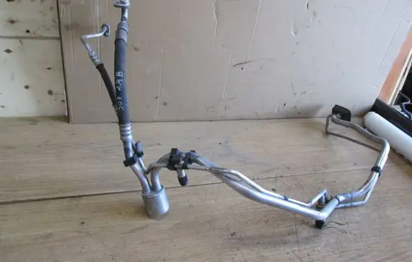 Peugeot 307 Air conditioning (A/C) pipe/hose 9650628180 HUT040719 190704