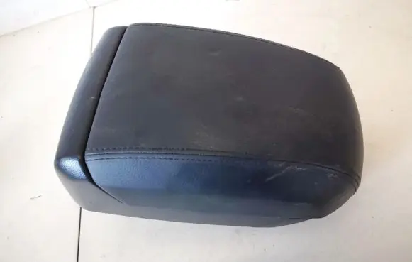 Opel Antara Armrest sm0111