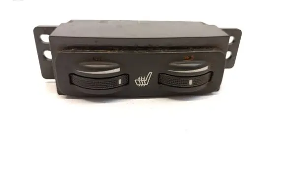 Toyota Avensis T250 Seat heating switch 453417