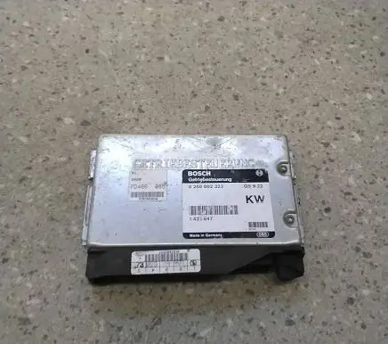 BMW 7 E38 Gearbox control unit/module 0260002323 1421647