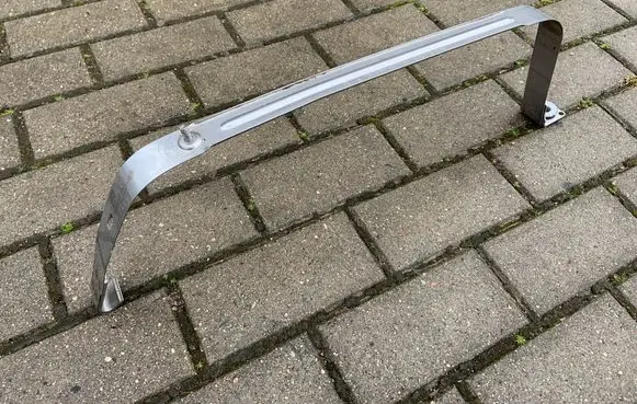 Mercedes-Benz C W205 Fuel tank mounting bracket A2054700040