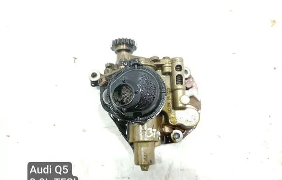 Audi Q5 SQ5 Oil pump 06H115105