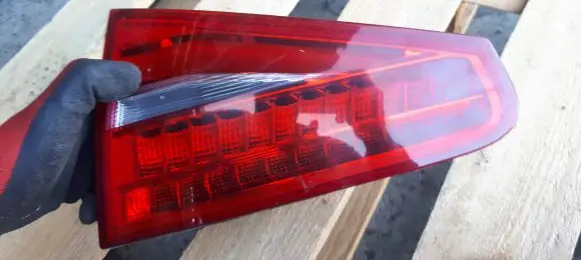 Audi A4 S4 B8 8K Tailgate rear/tail lights