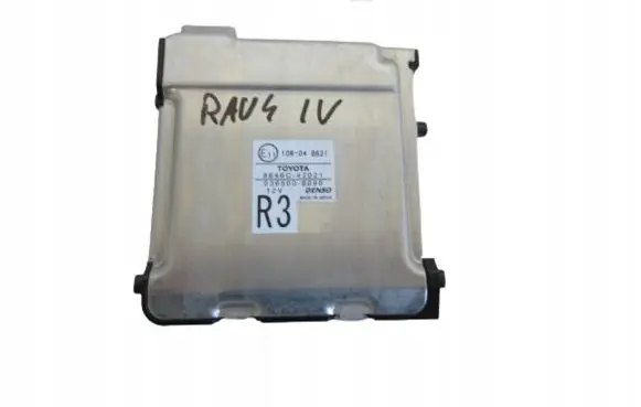 Toyota RAV 4 (XA40) Windshield/windscreen camera 8646C42021