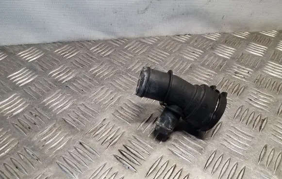 Audi Q5 SQ5 Engine coolant pipe/hose 4F0122293A