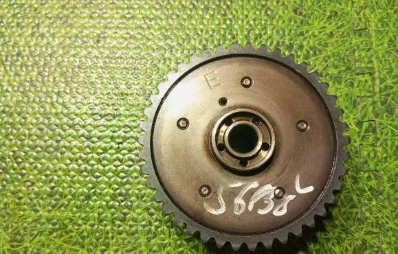 BMW X5M E70 Camshaft pulley/ VANOS 7598001