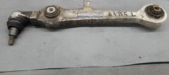 Audi A4 S4 B5 8D Front lower control arm/wishbone 4d0407155p