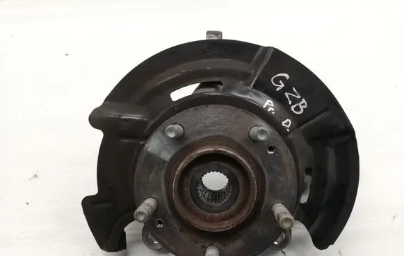 Front wheel hub