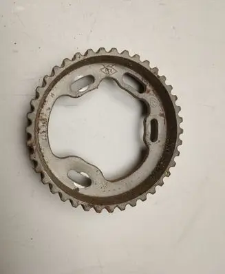 Mercedes-Benz A W176 Timing chain sprocket 585577
