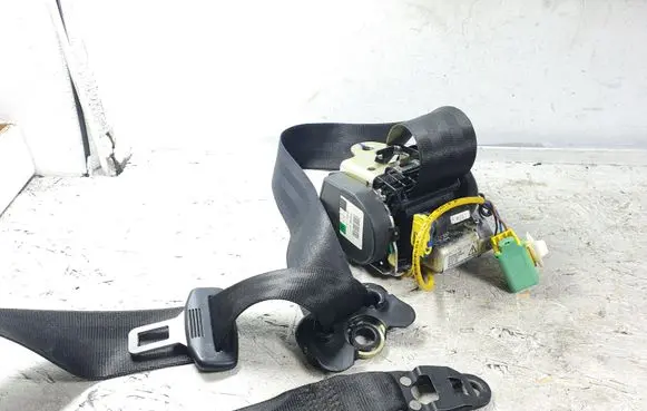 Porsche Cayenne (9PA) Front seatbelt 560981601 008R000