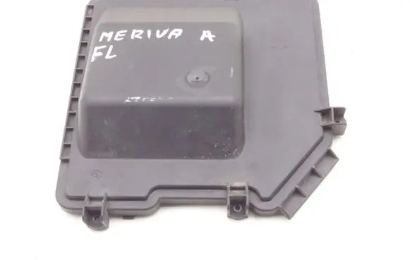 Opel Meriva A Fuse box cover 13144736